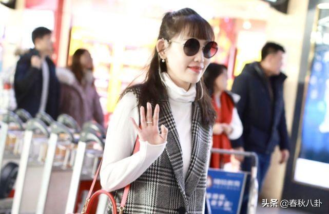 新年男生vs女生视频直播，为啥同是一台手机，画风差这么多？